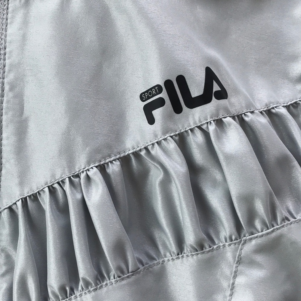 (SOLD) FILA Windbreaker - Picture 3 of 8